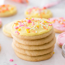 Super Soft Sugar Cookies (Lofthouse Style)