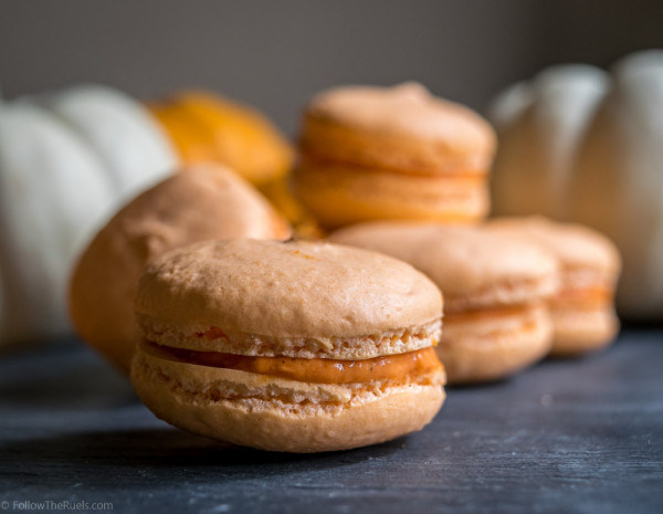 Pumpkin Spice Macarons-6