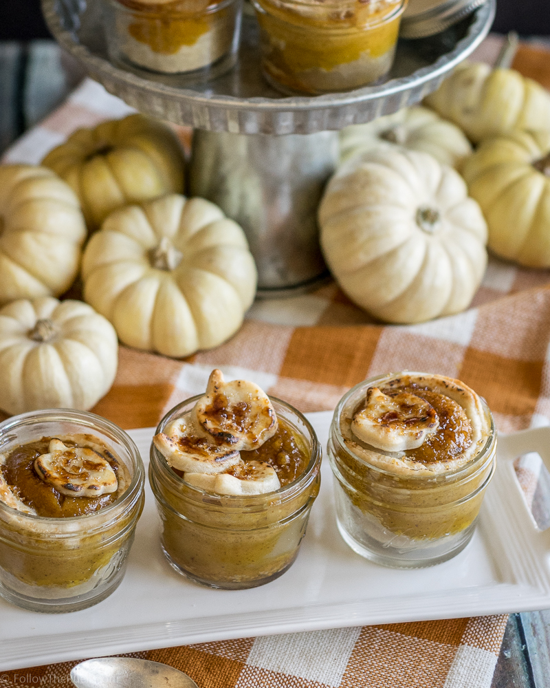 Mason Jar Pumpkin Pies